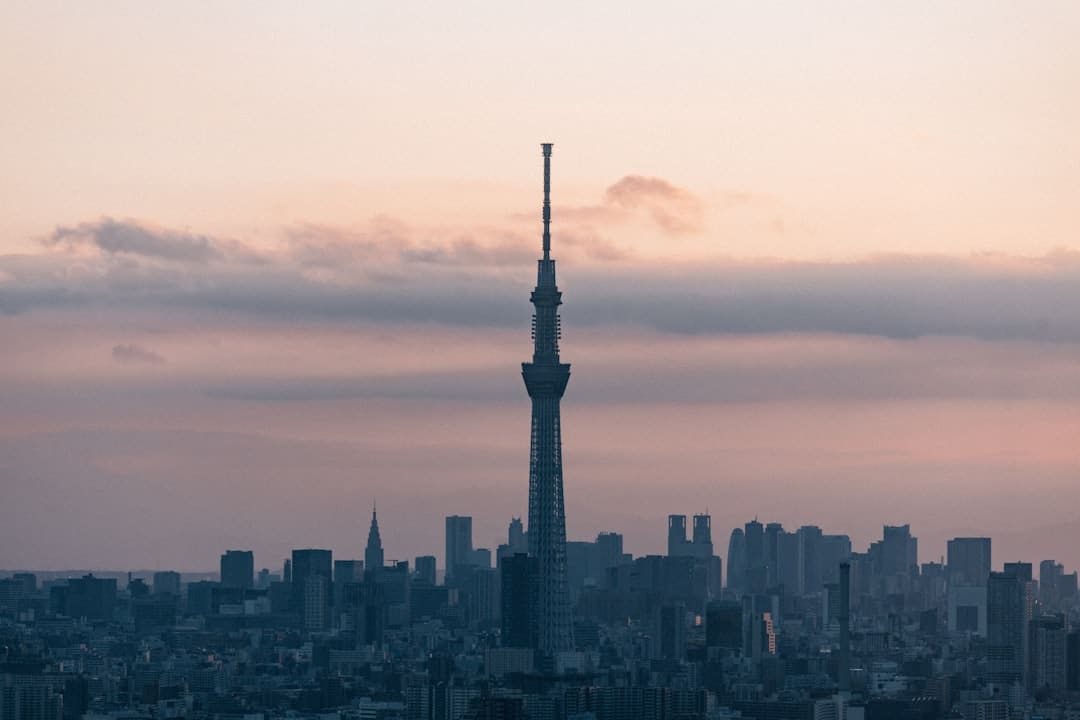 周一抢手中概股大都跌落 阿里巴巴涨1.72% 台积电跌1.17%